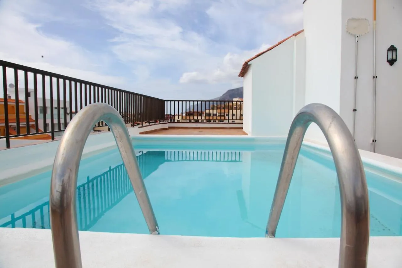 Los Angeles 3 Bed Apartment With Pool プエルト・デ・サンティアゴ