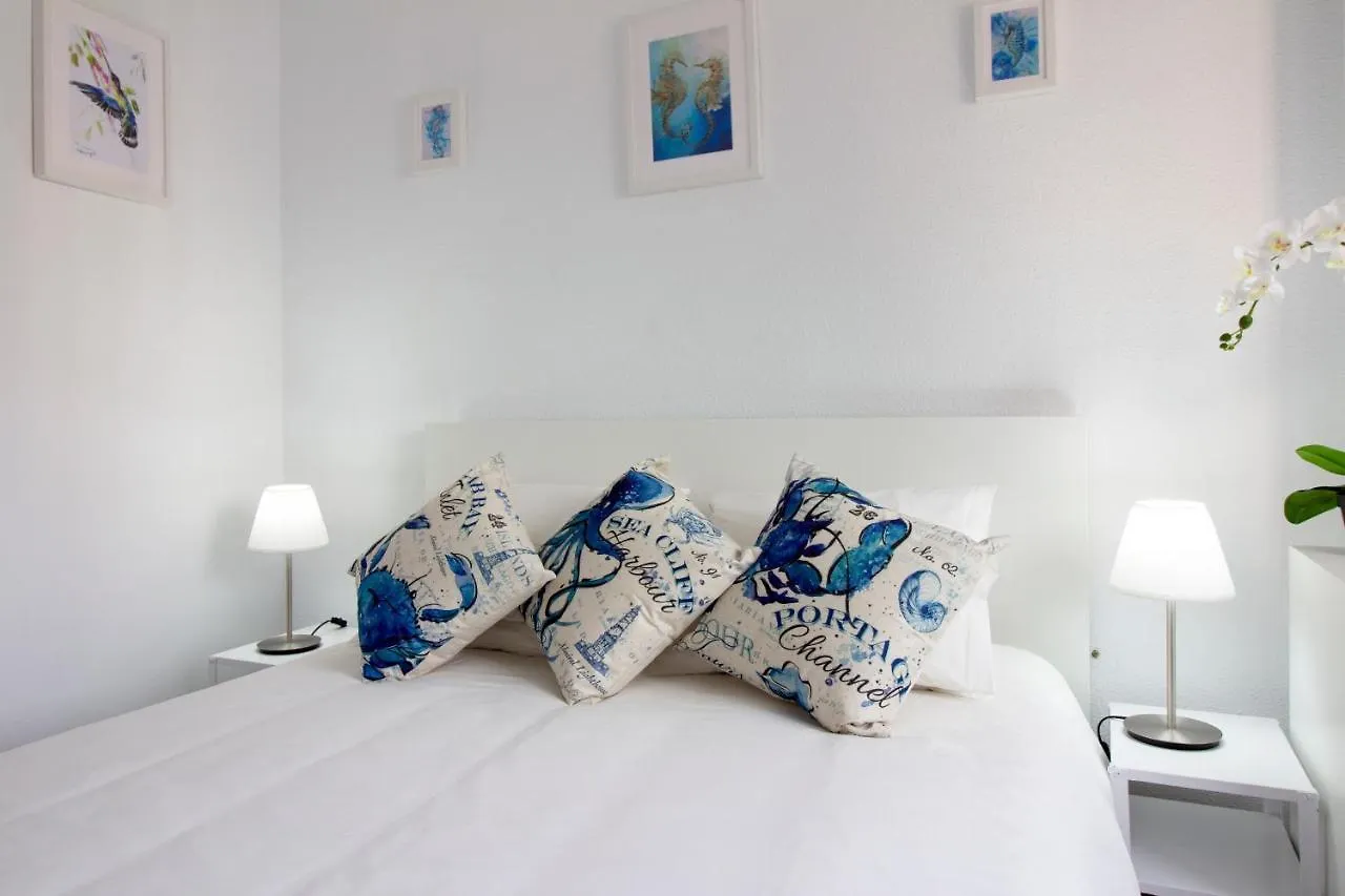 Los Angeles 3 Bed Apartment With Pool Puerto de Santiago