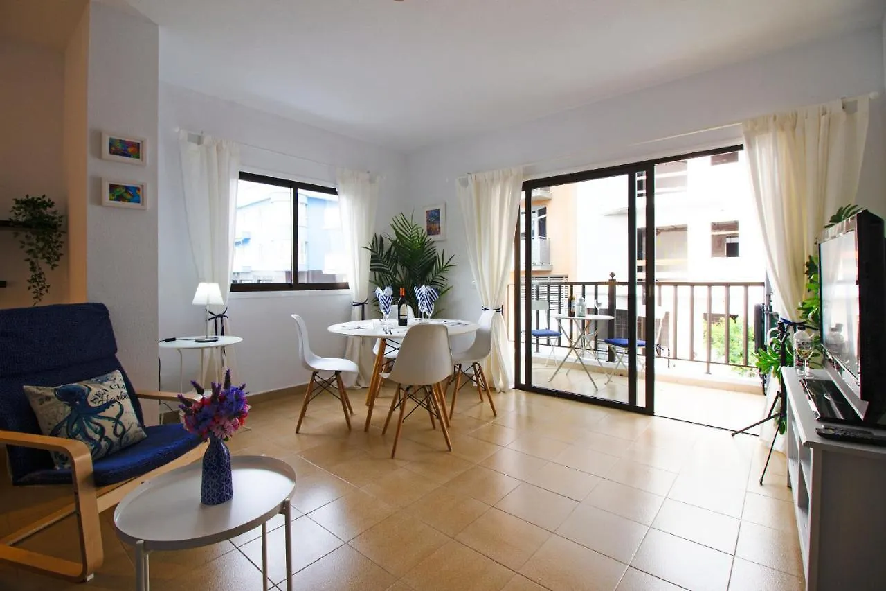 Los Angeles 3 Bed Apartment With Pool プエルト・デ・サンティアゴ