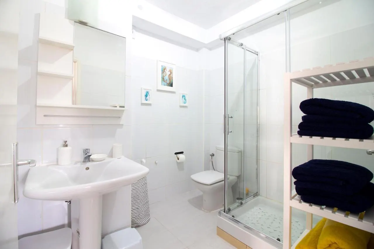 Los Angeles 3 Bed Apartment With Pool Puerto de Santiago  0*, Puerto de Santiago (Tenerife)