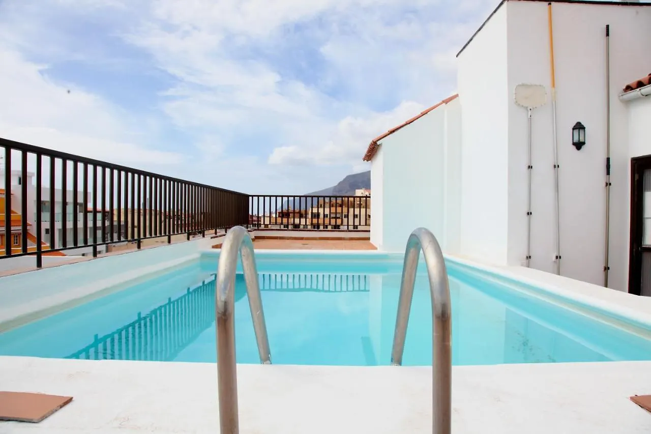 Los Angeles 3 Bed Apartment With Pool プエルト・デ・サンティアゴ